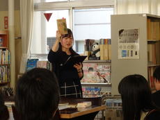 H30現代文3年「新書を読む」事前指導 (5).JPG