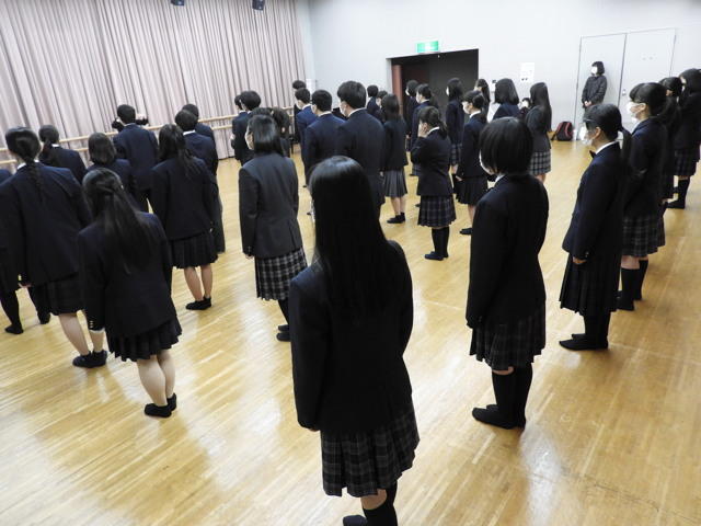 http://www.kyoto-be.ne.jp/jyouyou-hs/mt/school_life/images/211120_54.jpg