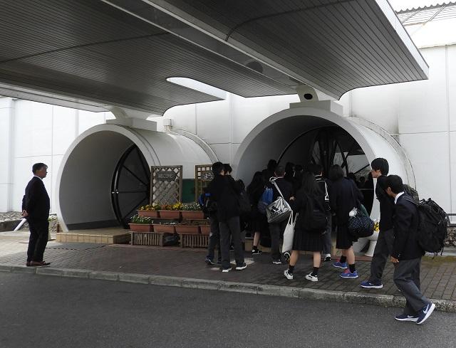 http://www.kyoto-be.ne.jp/jyouyou-hs/mt/school_life/images/DSCN5176s.jpg