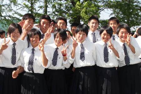 高校生　集合 クラスの集合写真 | 名古屋経済大学高蔵高等学校・中学校