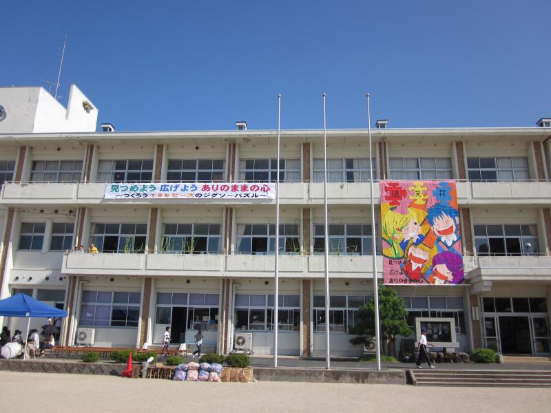 tai1