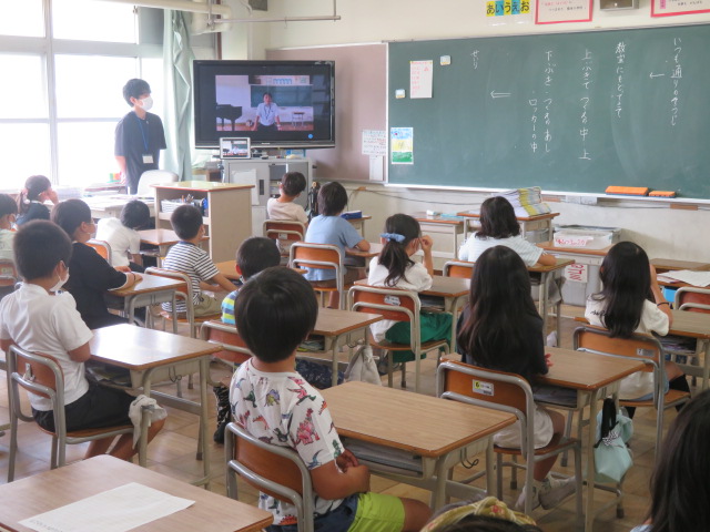 R4　7/20　1学期終業式・・・明日から夏休み