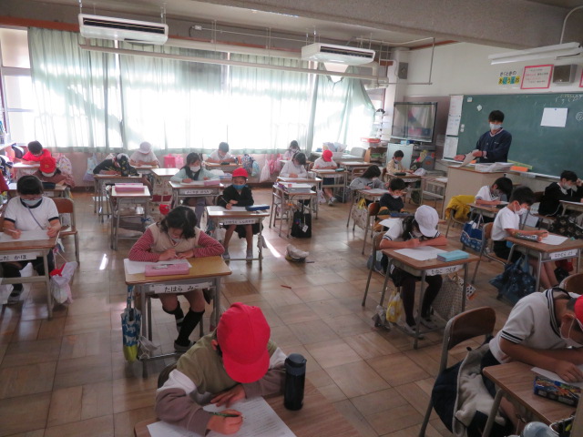 R4　12/9　 学期末の風景