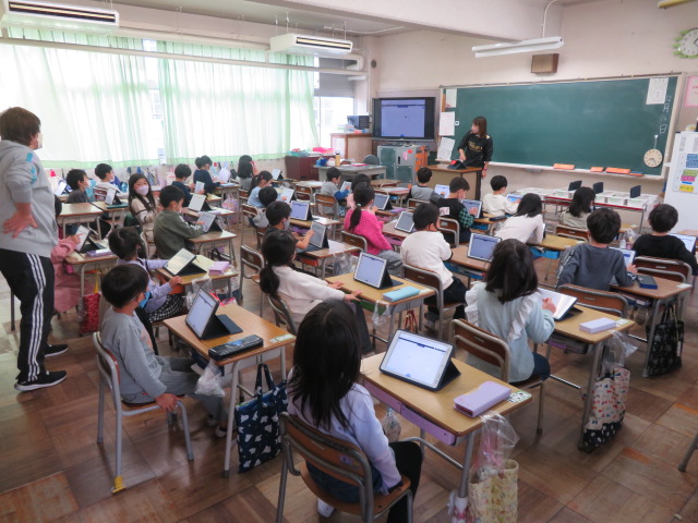 R4　12/13　 学級閉鎖が・・・