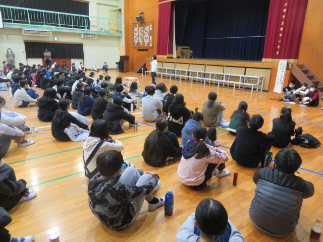 高学年ミニ合唱祭がありました