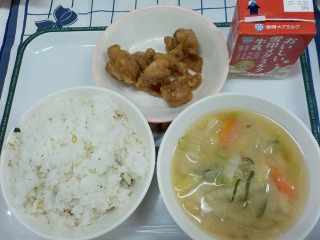 ２月１３日（月）の給食