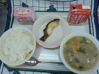 ３月８日（水）の給食