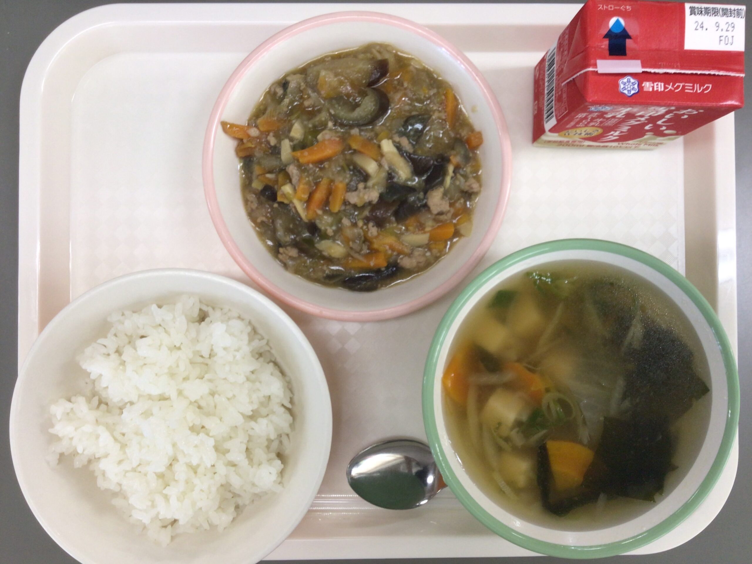 9月18日(水)の給食：麻婆なす 他