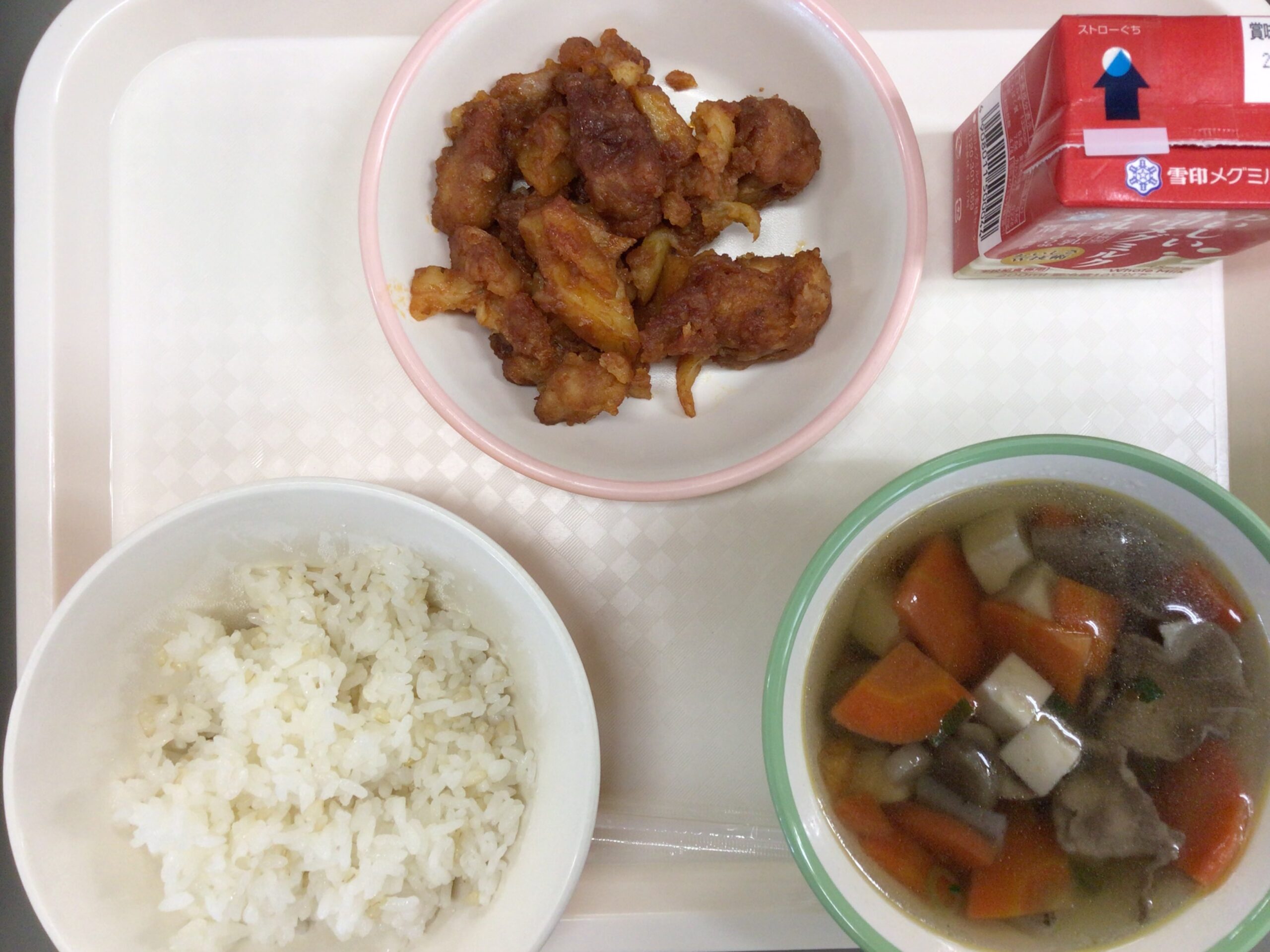 10月9日(水)の給食：会食デー