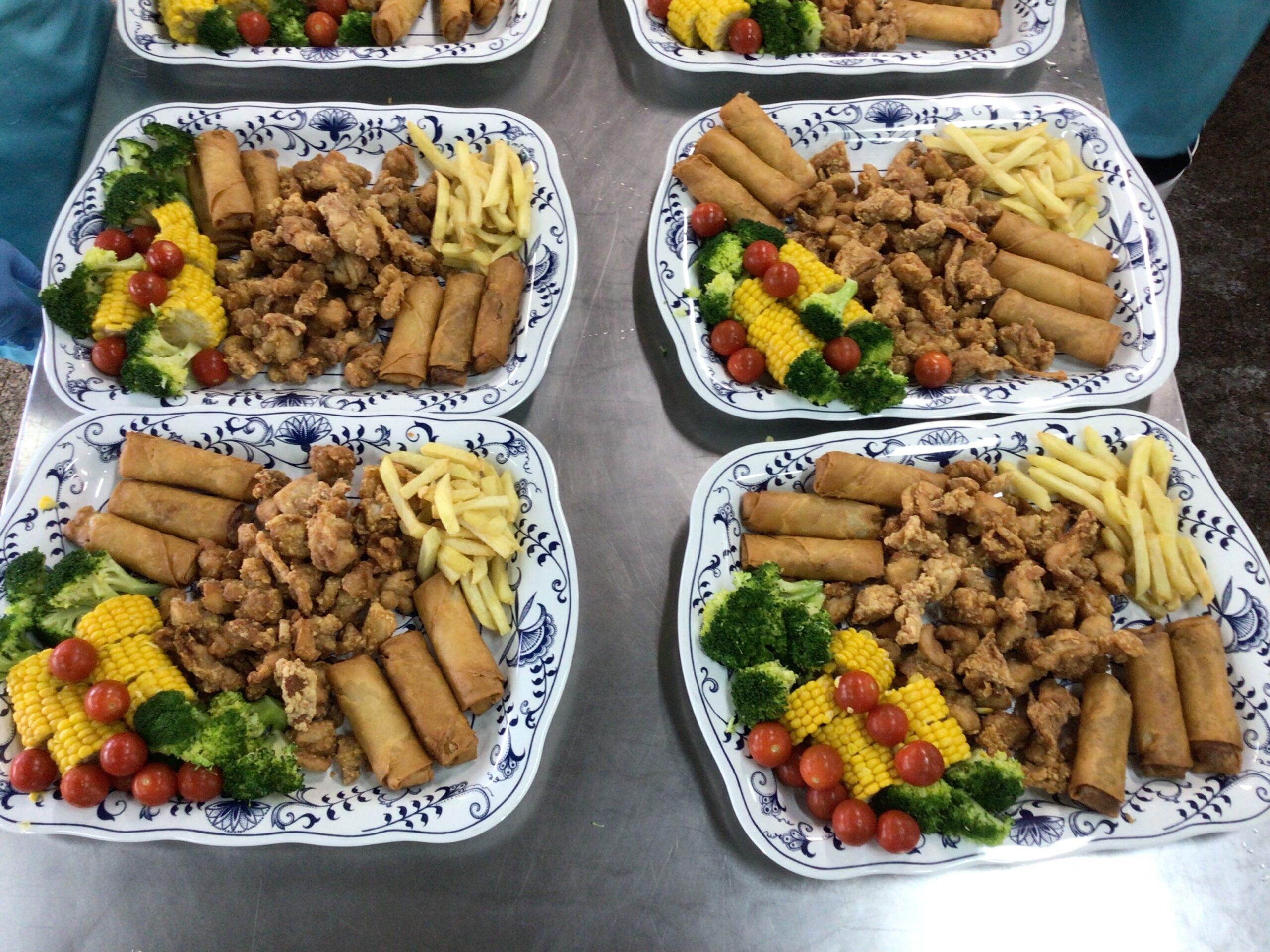 11月19日(火)の給食：5年パーティー給食