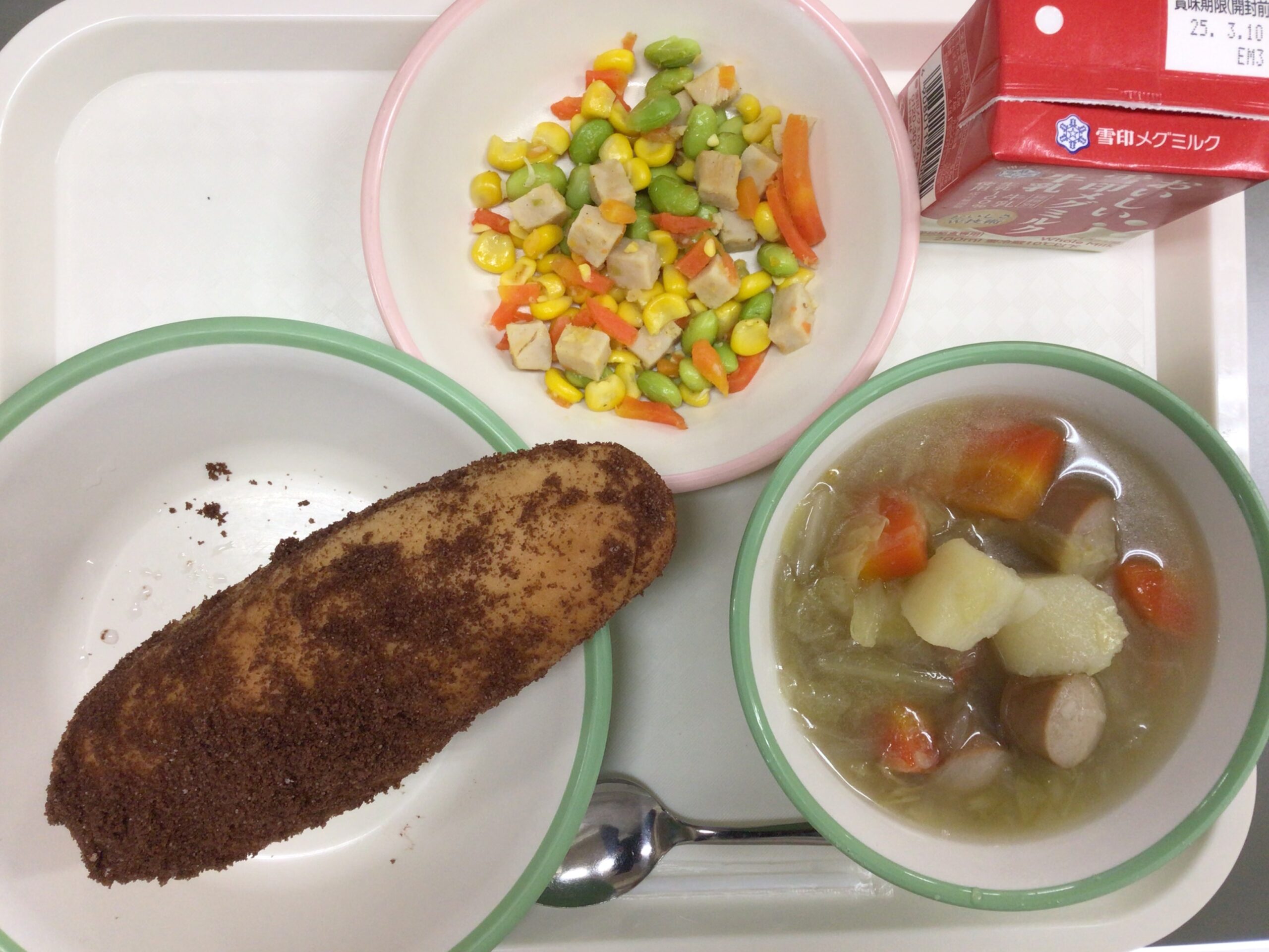 2月28日(金)の給食：ココア揚げパン他