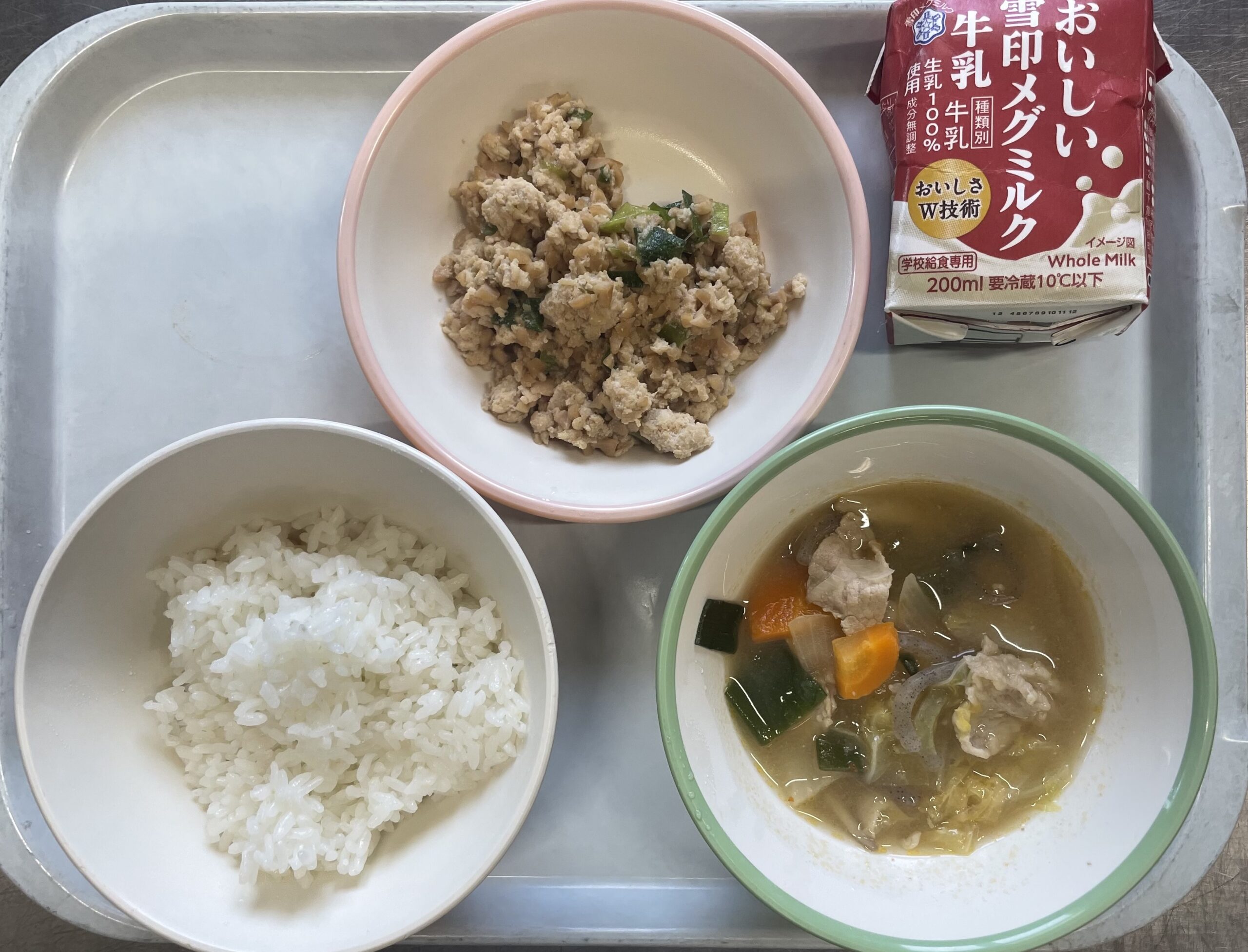 5月8日(木)の給食：スタミナ納豆 他