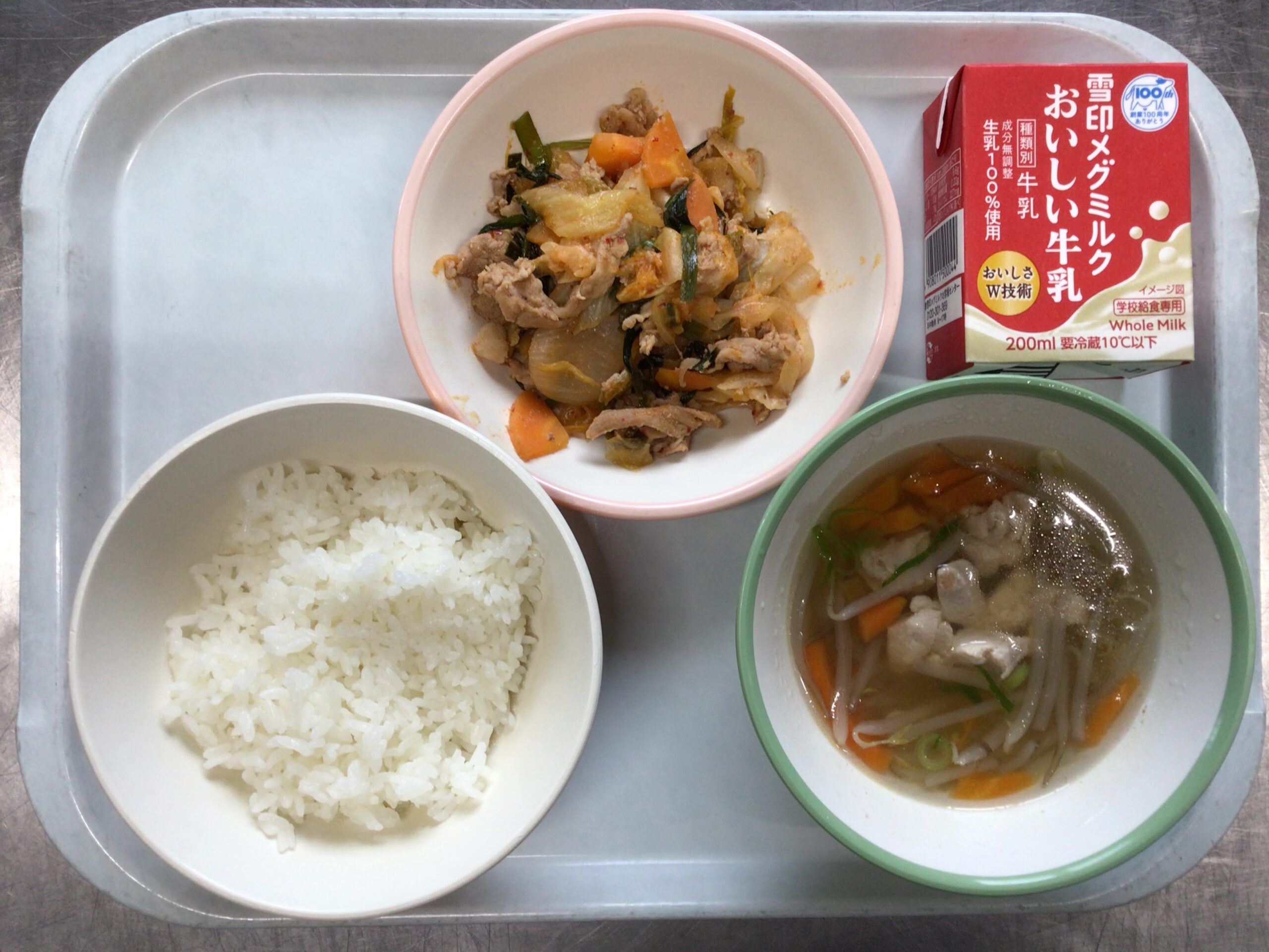 6月3日(火)の給食：豚キムチ他