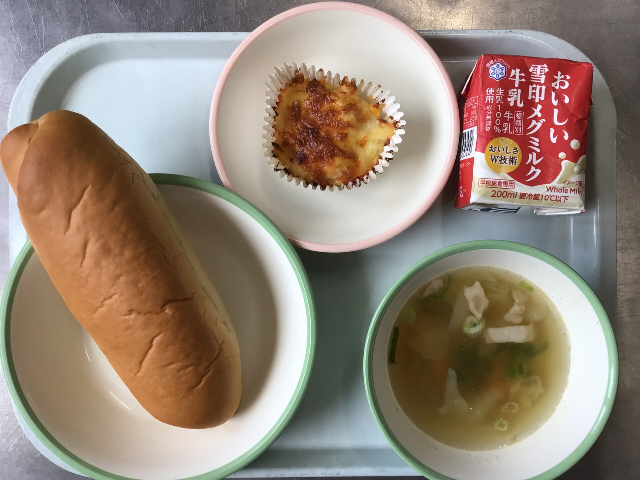 6月6日(金)の給食：マカロニグラタン他