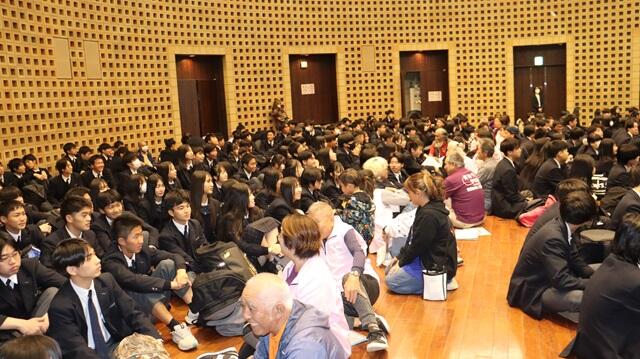 https://www.kyoto-be.ne.jp/jyouyou-hs/mt/school_life/images/17S20241201.jpg