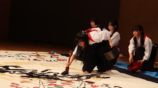 https://www.kyoto-be.ne.jp/jyouyou-hs/mt/school_life/images/20250315S16.jpg