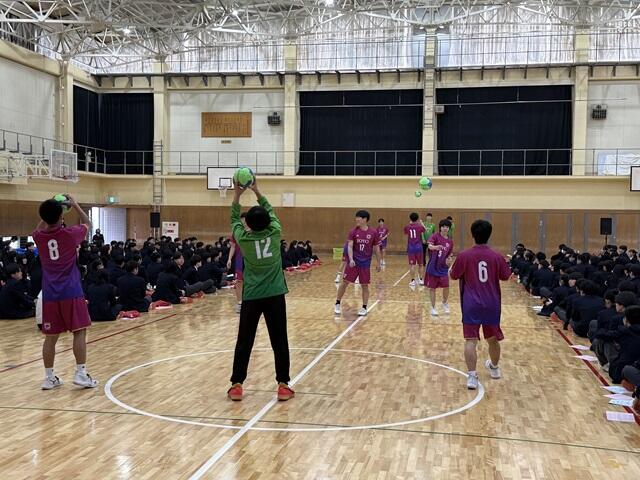 https://www.kyoto-be.ne.jp/jyouyou-hs/mt/school_life/images/20250410S2.jpg