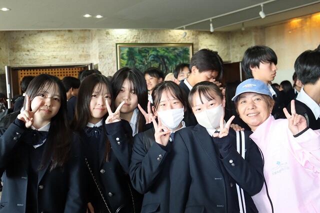 https://www.kyoto-be.ne.jp/jyouyou-hs/mt/school_life/images/20251204S28.jpg