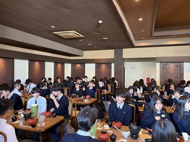 https://www.kyoto-be.ne.jp/jyouyou-hs/mt/school_life/images/9S20241203.jpg