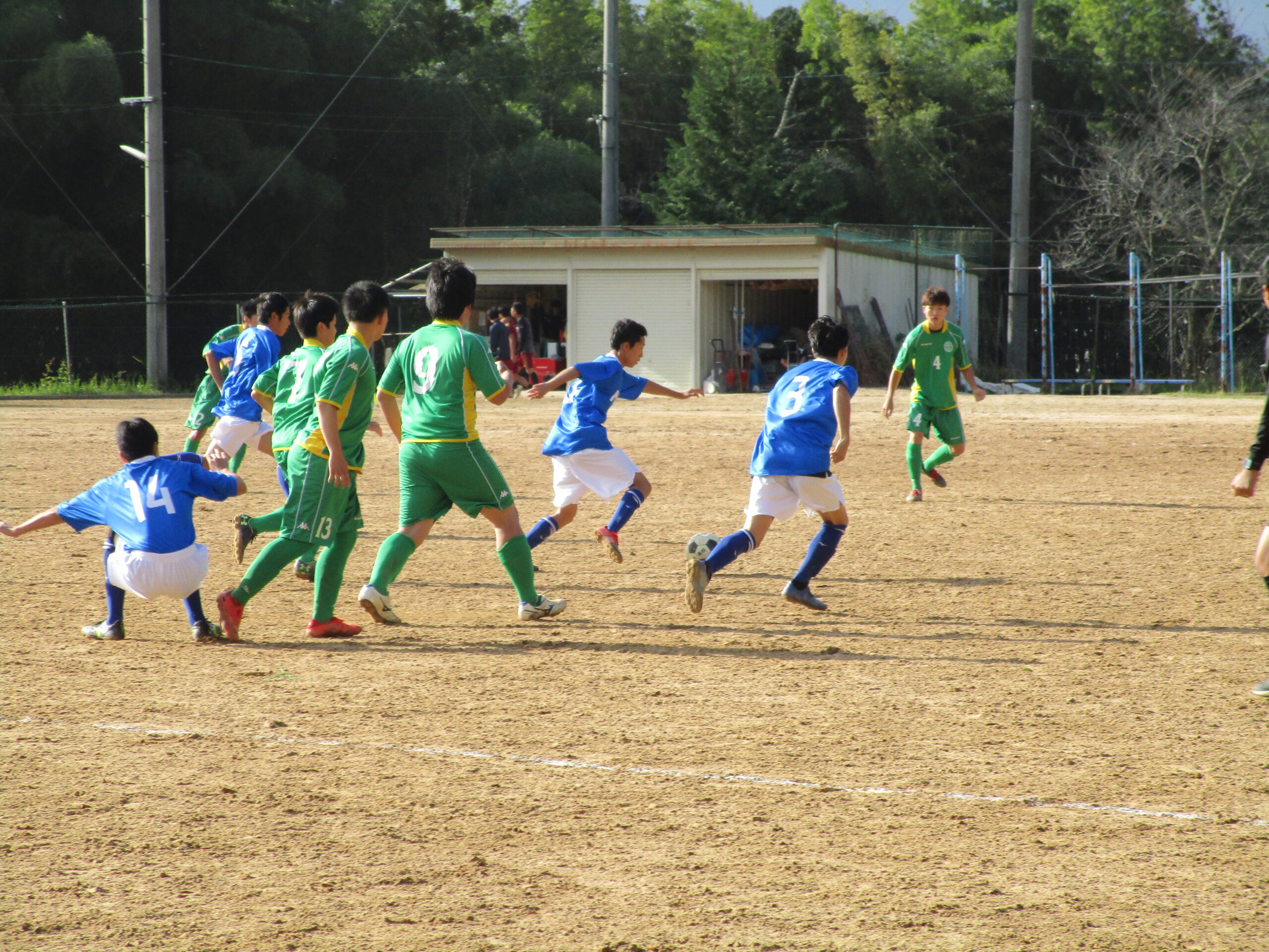 サッカー
