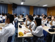 ⑧京都工繊大英語P1000394.JPG