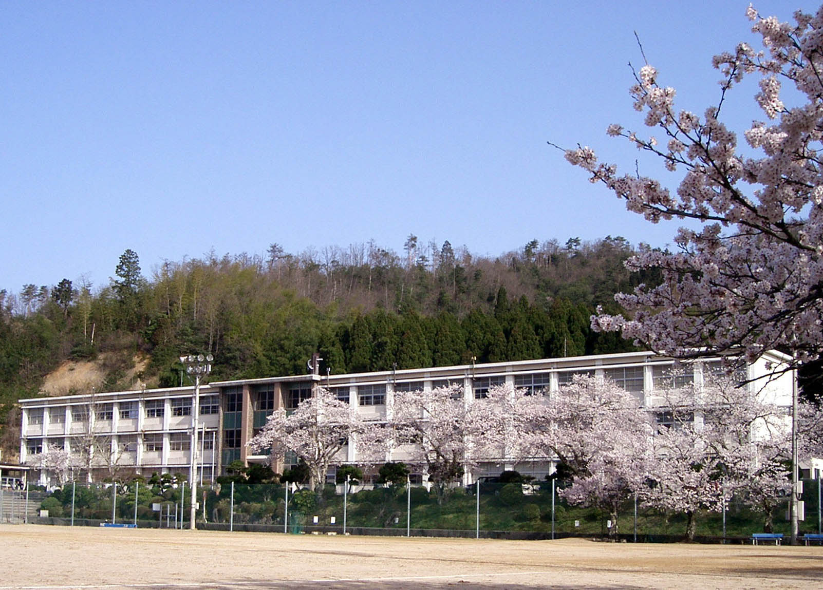 本校の沿革 | 与謝野町立加悦中学校