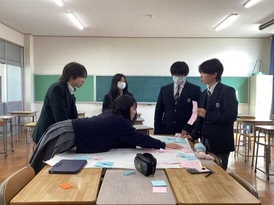 https://www.kyoto-be.ne.jp/kouyou-hs/mt/school_life/images/3288573c1cc89bf447f84c74f5bdf541d762b2d9.jpg