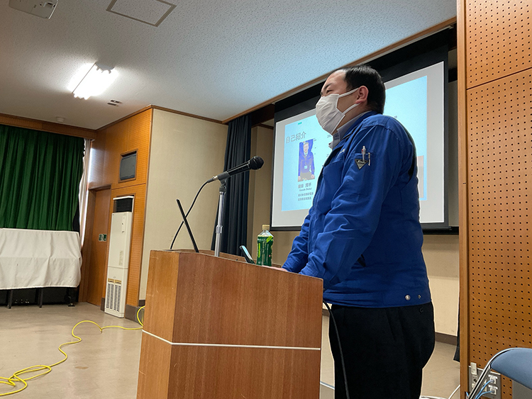 進学講演会の様子①