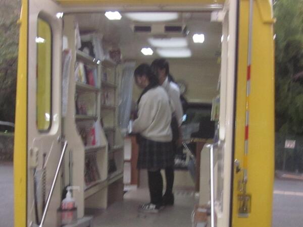 241028_jidousyabunnko_4.JPG