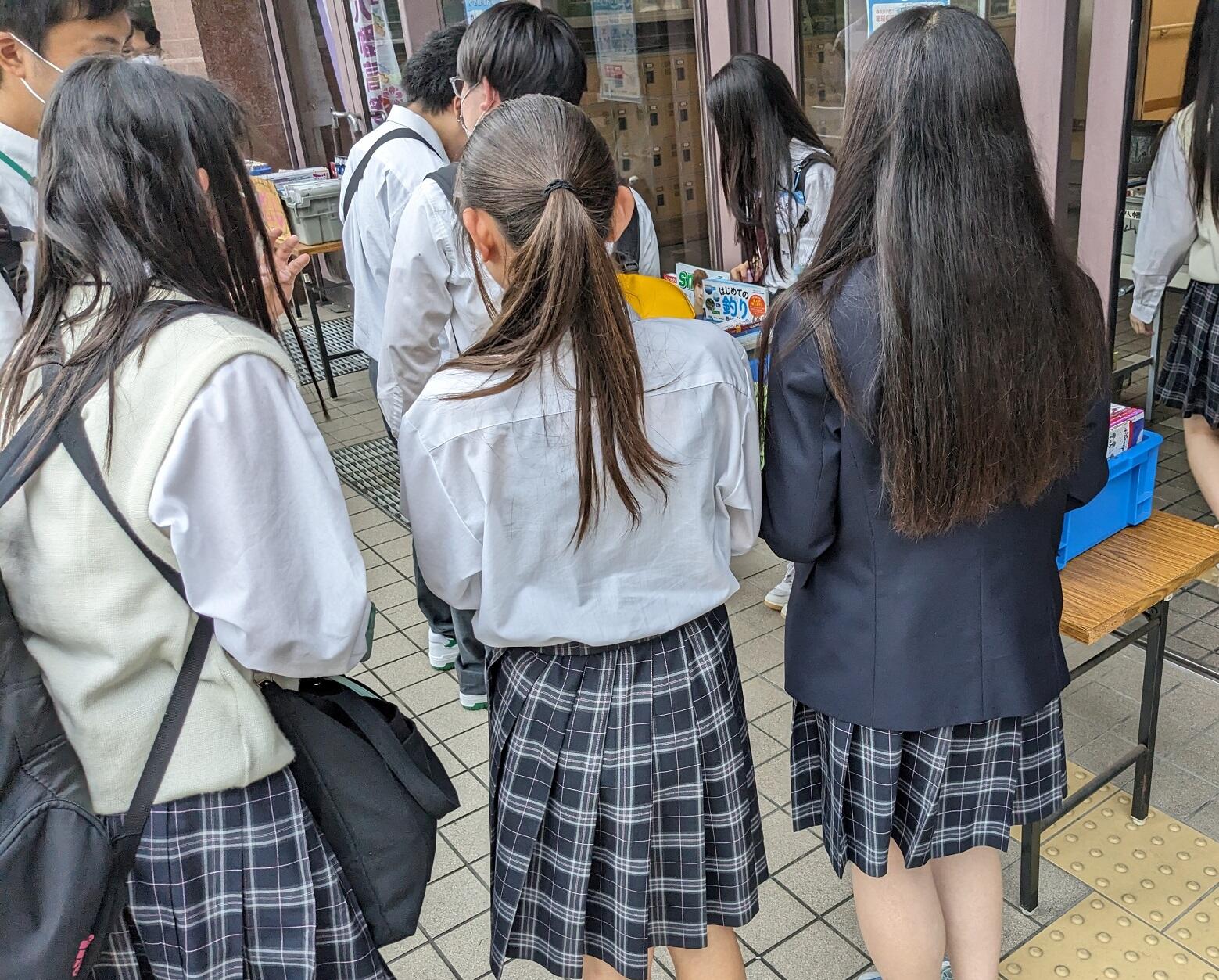 https://www.kyoto-be.ne.jp/kyotoyawata-hs/mt/school_life/images/230713_jidousyabunnko_3.jpg