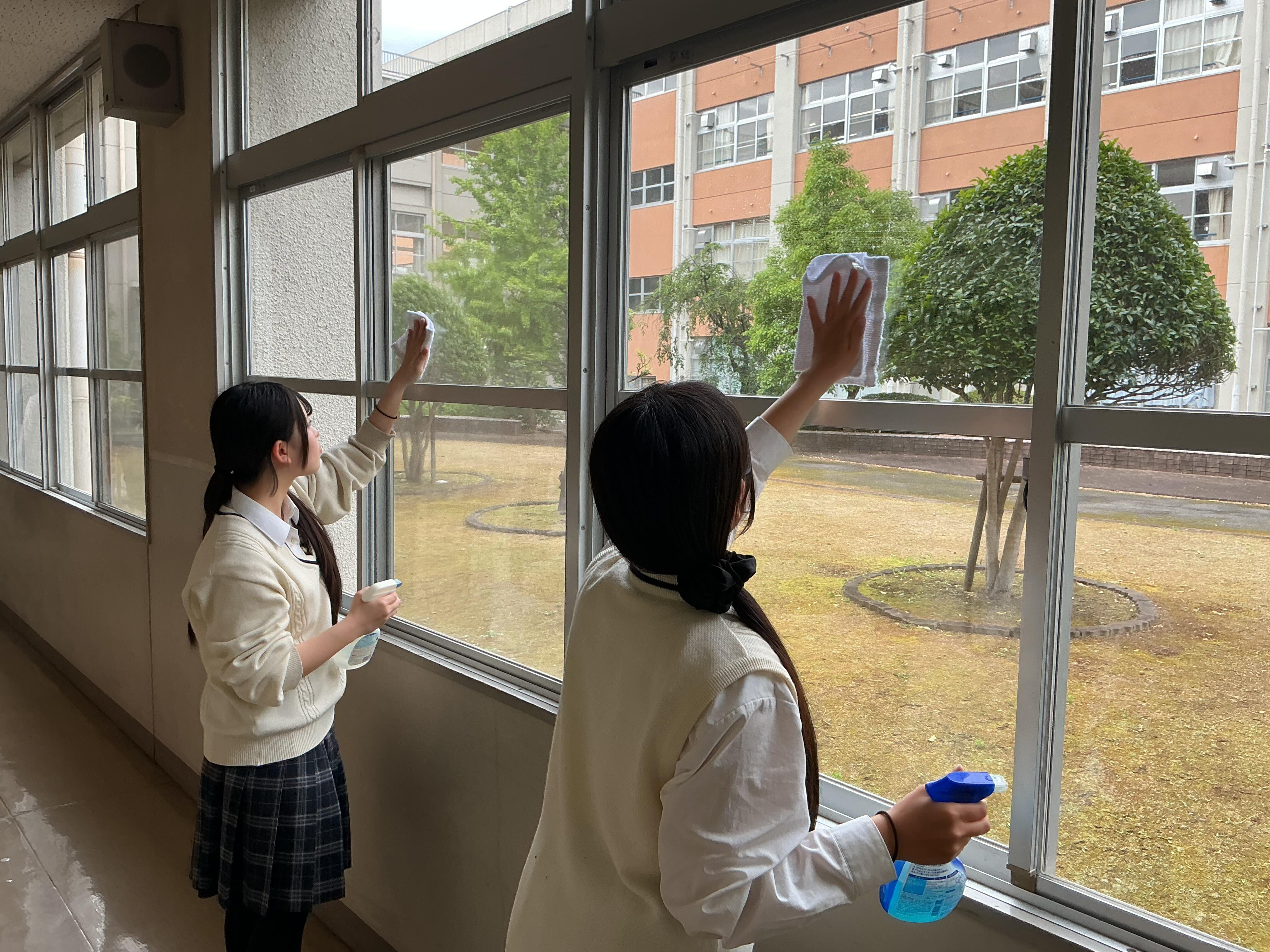 https://www.kyoto-be.ne.jp/kyotoyawata-hs/mt/school_life/images/260527_kounaibikakatudou_1.jpeg