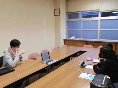 栄養チーム（関さん）.jpg