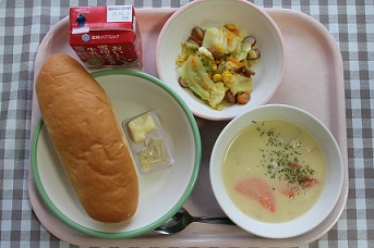 今日の給食（２月２４日）