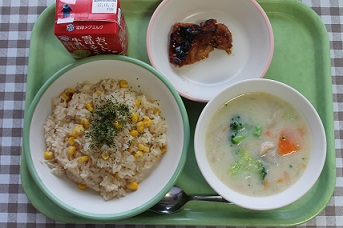 今日の給食（４月２６日）
