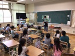 「読書ボランティアさん読み聞かせ」
