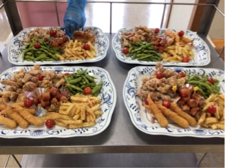 4年生パーティー給食（6月25日）