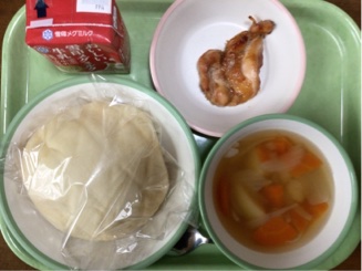 今日の給食（10月4日）