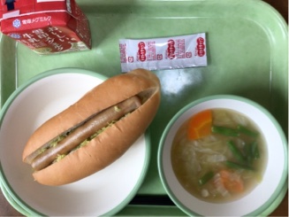 今日の給食（10月18日）