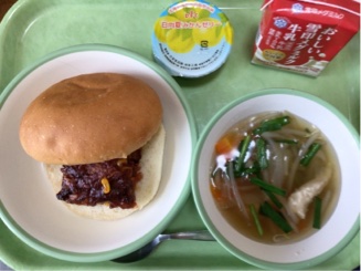 今日の給食（10月25日）