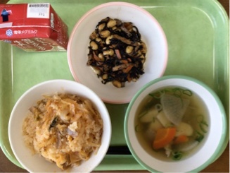 今日の給食（11月8日）