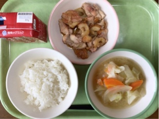 今日の給食（11月18日）