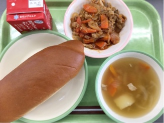 今日の給食（10月3日）