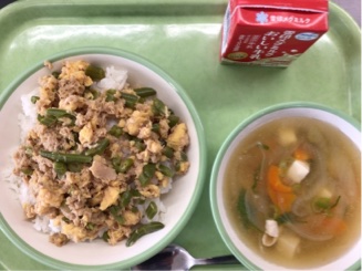 今日の給食(12月1日)