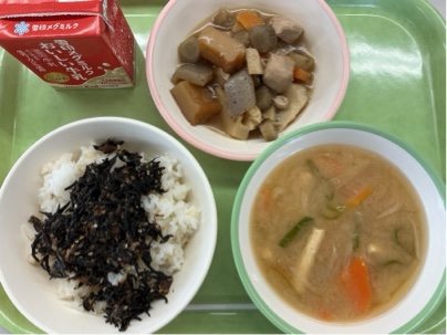 今日の給食（４月30日）