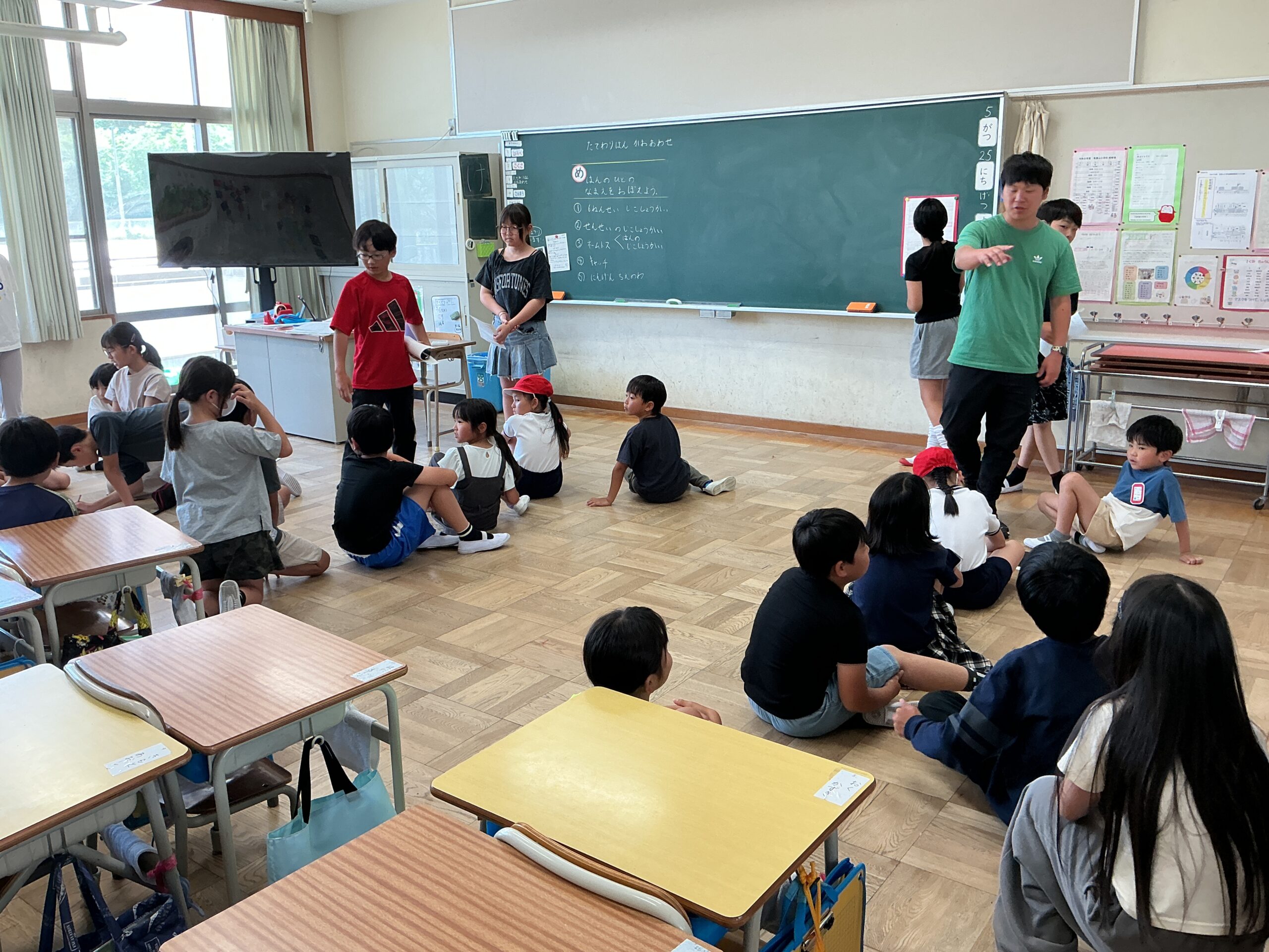 縦割りグループ始まる（全校）