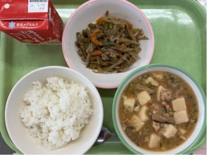 今日の給食(6月4日)