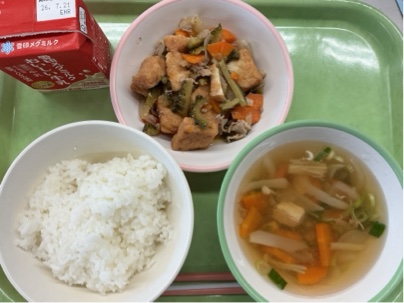 今日の給食(7月8日)