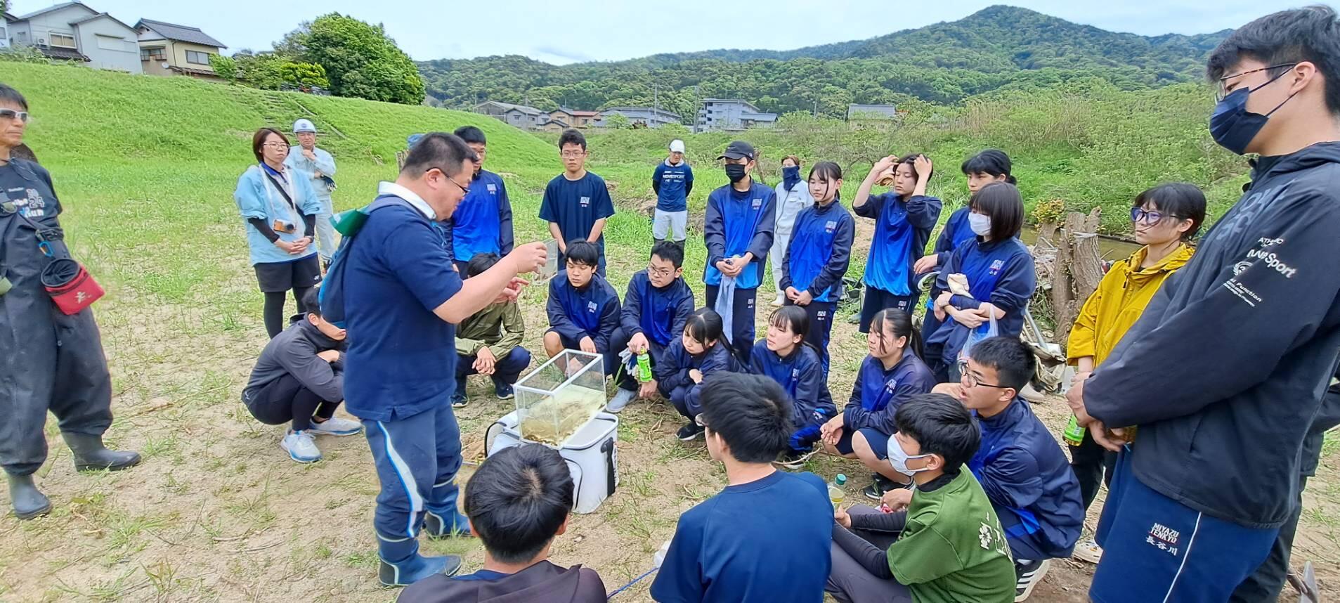 川掃除２.jpg
