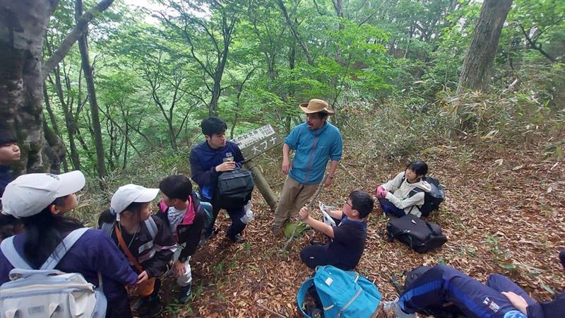 20250531内山ブナ林学習会１.jpg