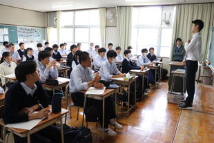 20240530_２年進路HR (6).JPG